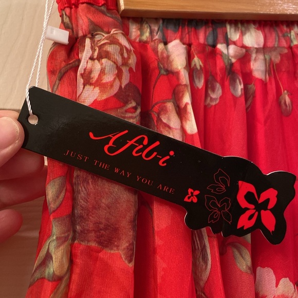 NWT Afibi Chiffon Skirt Red Forest Animal Print Owl Squirrel Rabbit Birds SZ M - Picture 14 of 16